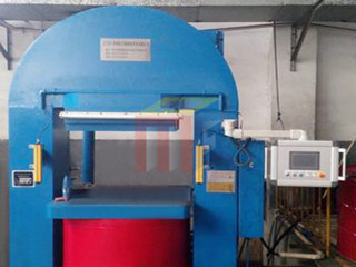 Ultra high pressure hydraulic bottoming machine